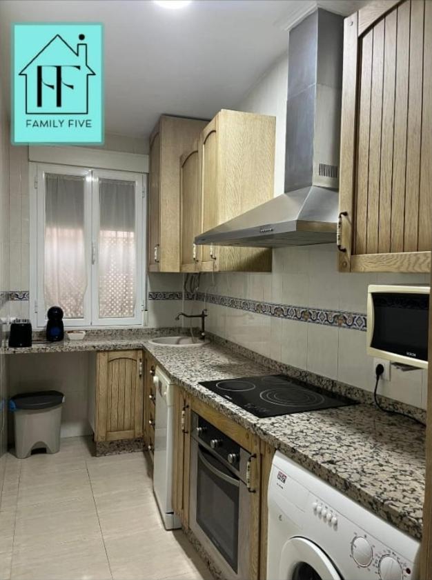 Family Five Apartment Кордоба Екстериор снимка