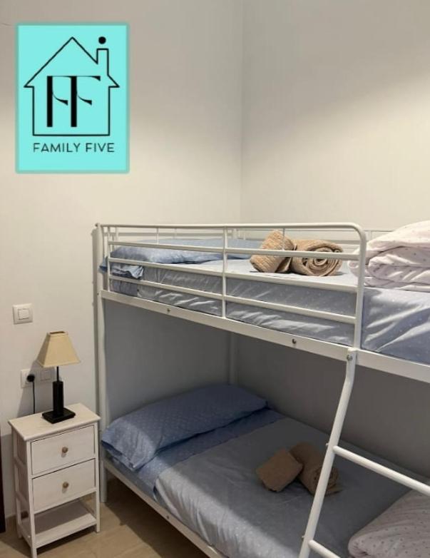 Family Five Apartment Кордоба Екстериор снимка